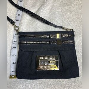 Guess purse